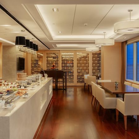 Crowne Plaza Shanghai Anting-Auto City - 15 Minutes Drive To F1 Jiading Exterior photo